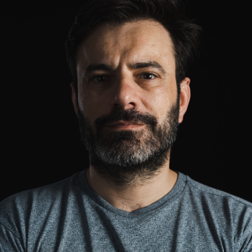 Headshot of Makis Savvides